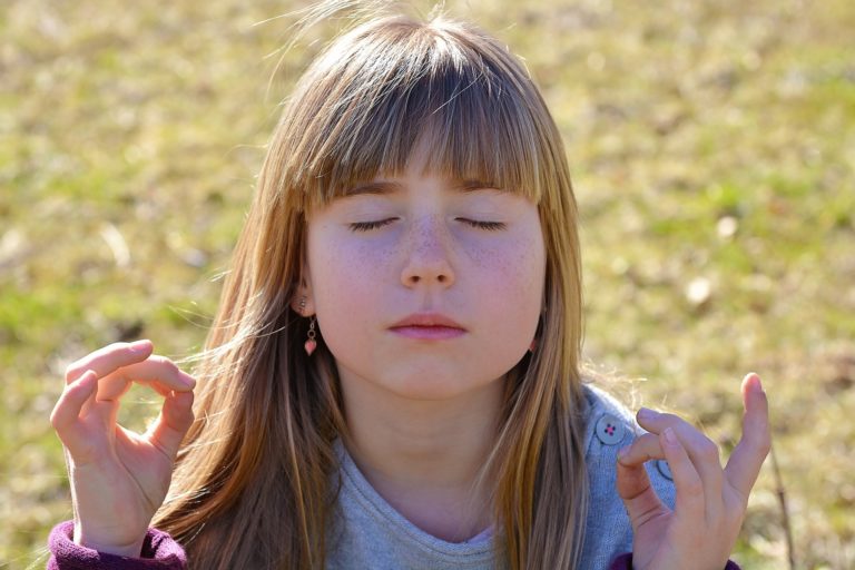 Hoe kindermeditaties jouw kind kunnen helpen